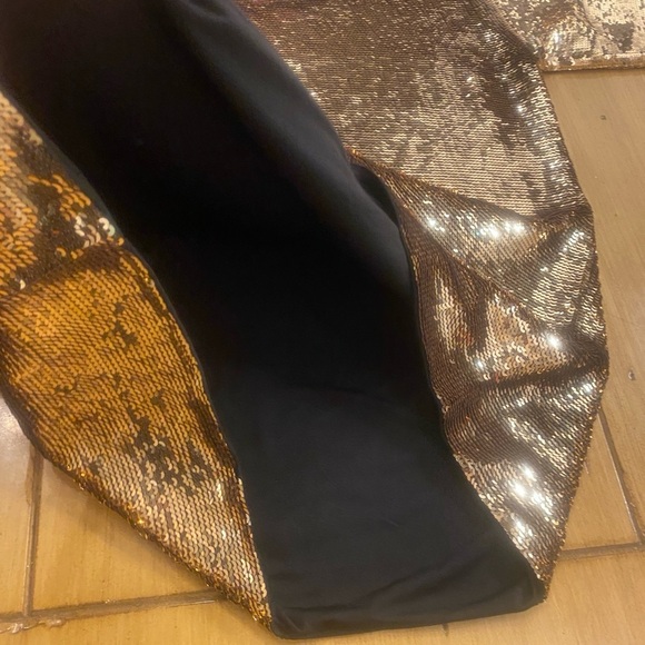 Michael Kors Women’s Gold Sequin Short Sleeve Top New xs- m - Picture 11 of 12